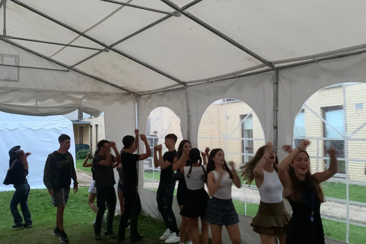 DUBLINO 18+ SENZA FILTRI  - Escursioni