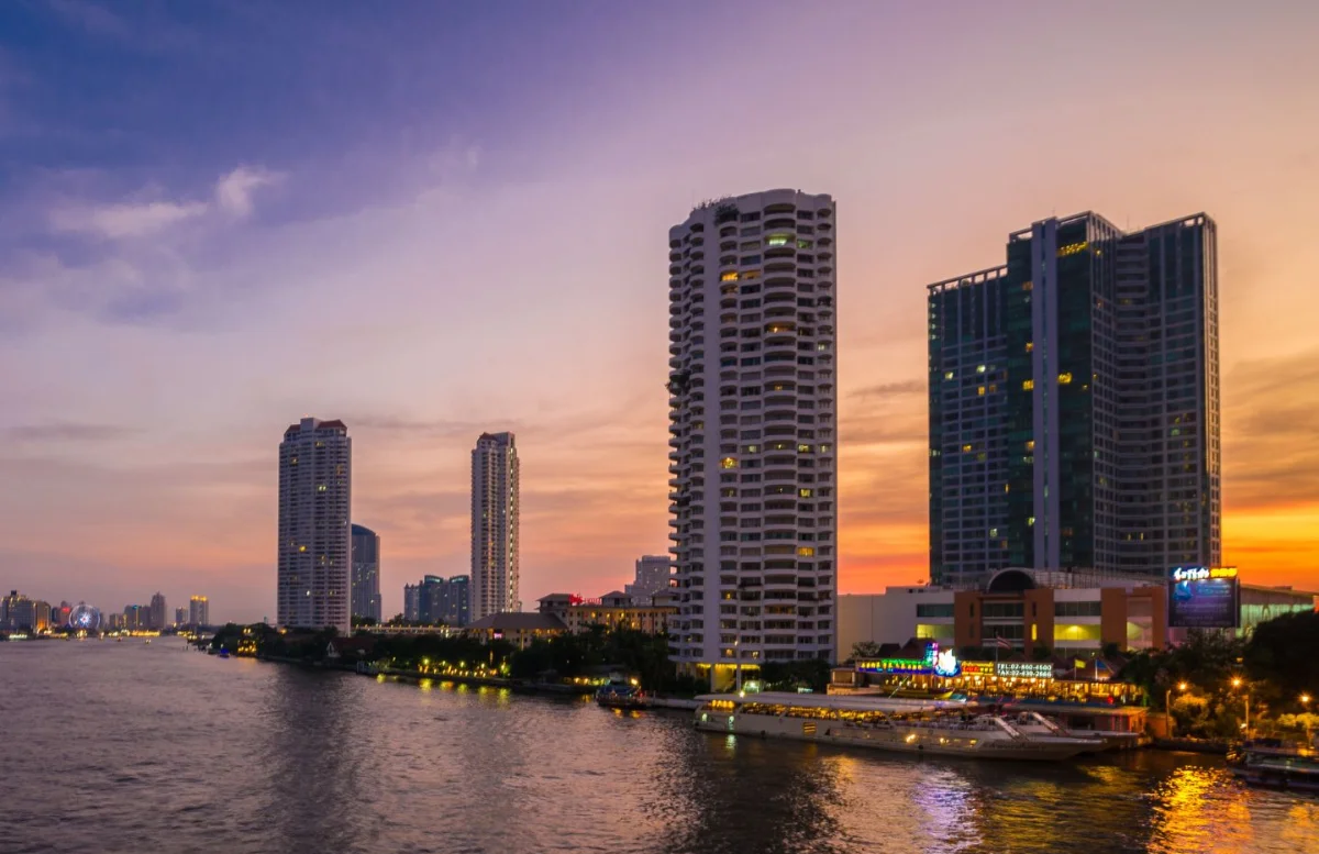 Bangkok & Jungle: Templi, Cascate e Grattacieli - Escursioni