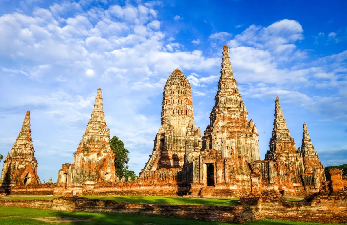 Bangkok & Jungle: Templi, Cascate e Grattacieli - Escursioni