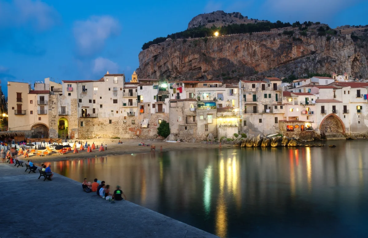 Cefalù: Sport e Mare nel Borgo più Bello di Sicilia - Escursioni