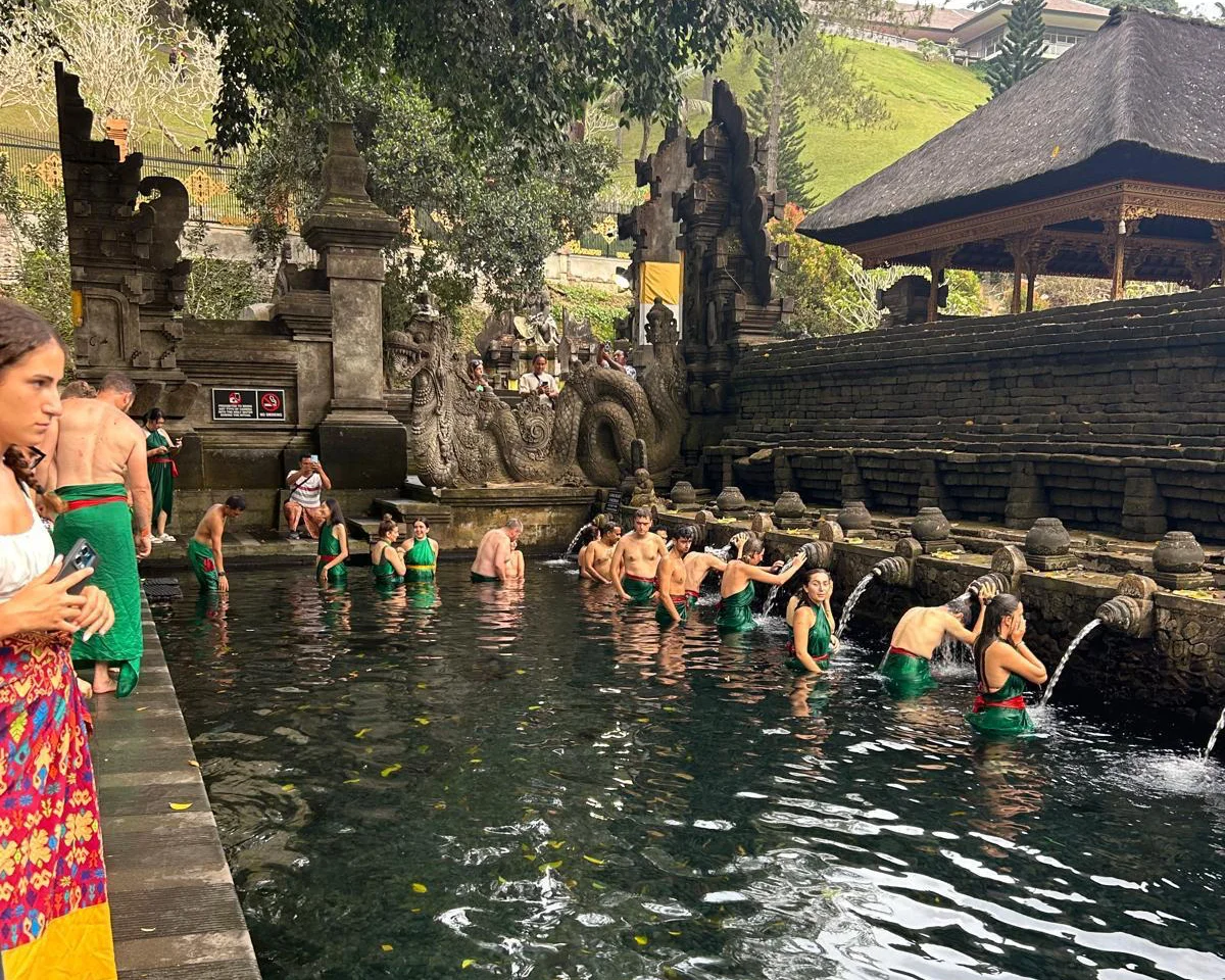 Bali Wild Experience: Surf, Rafting & Snorkeling - Escursioni