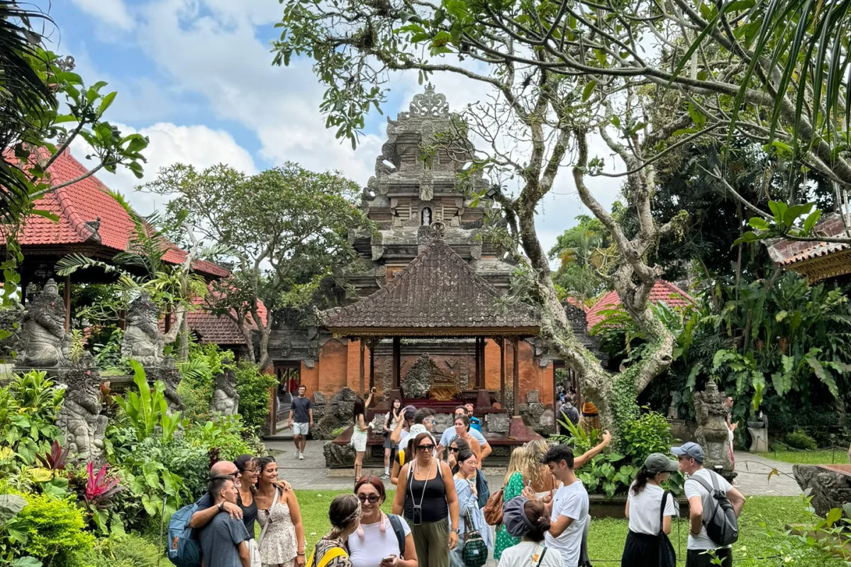 Bali Wild Experience: Surf, Rafting & Snorkeling - Escursioni