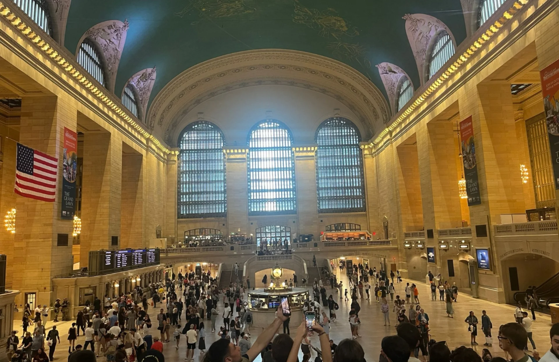 NEW YORK RIENTRO 30 GIUGNO - Escursioni