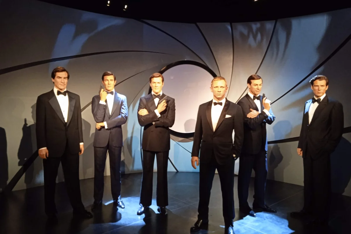 LONDRA 18+ SENZA FILTRI - Escursioni