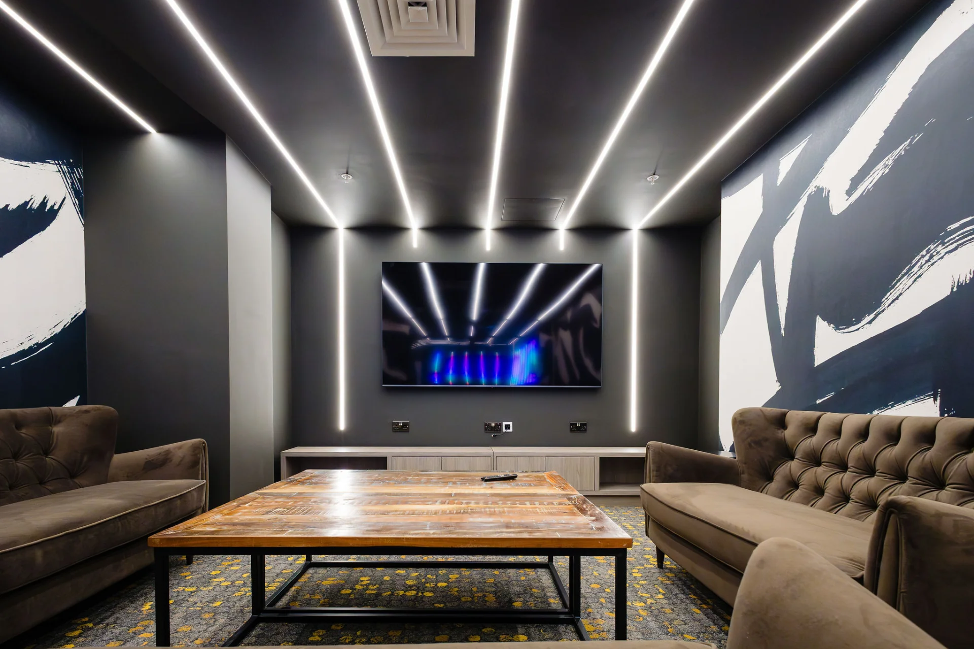 Gallery E2e3e1