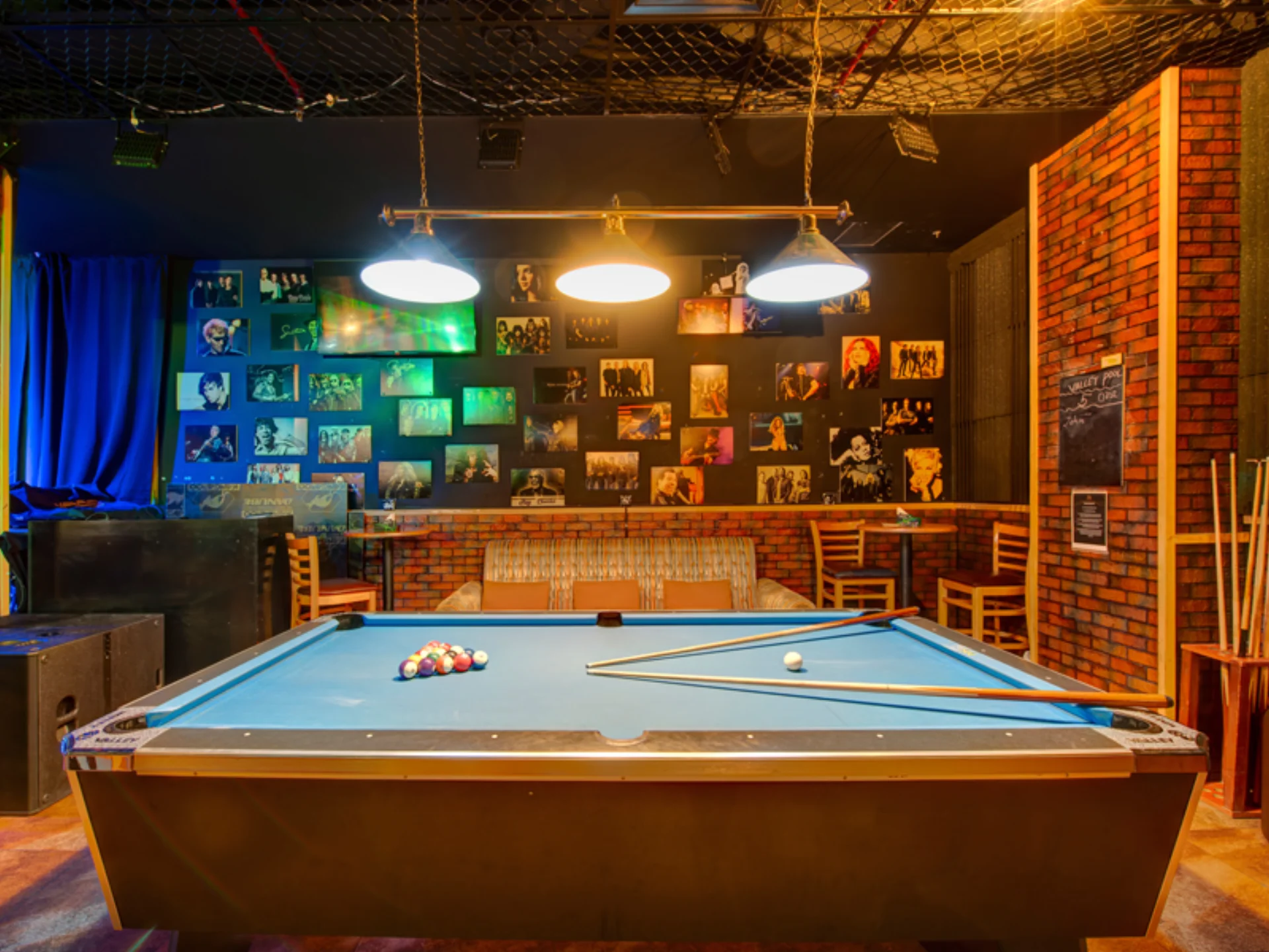 Gallery 12e9e4